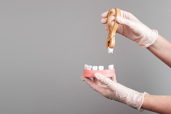 How A Dentist Can Help Alleviate Anxiety Over A Tooth Extraction